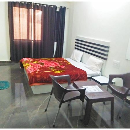 A Premium Hotel Sheeva Inn Near Temple - Fully Air Conditioning - Best Hotel Kankhal المظهر الخارجي الصورة