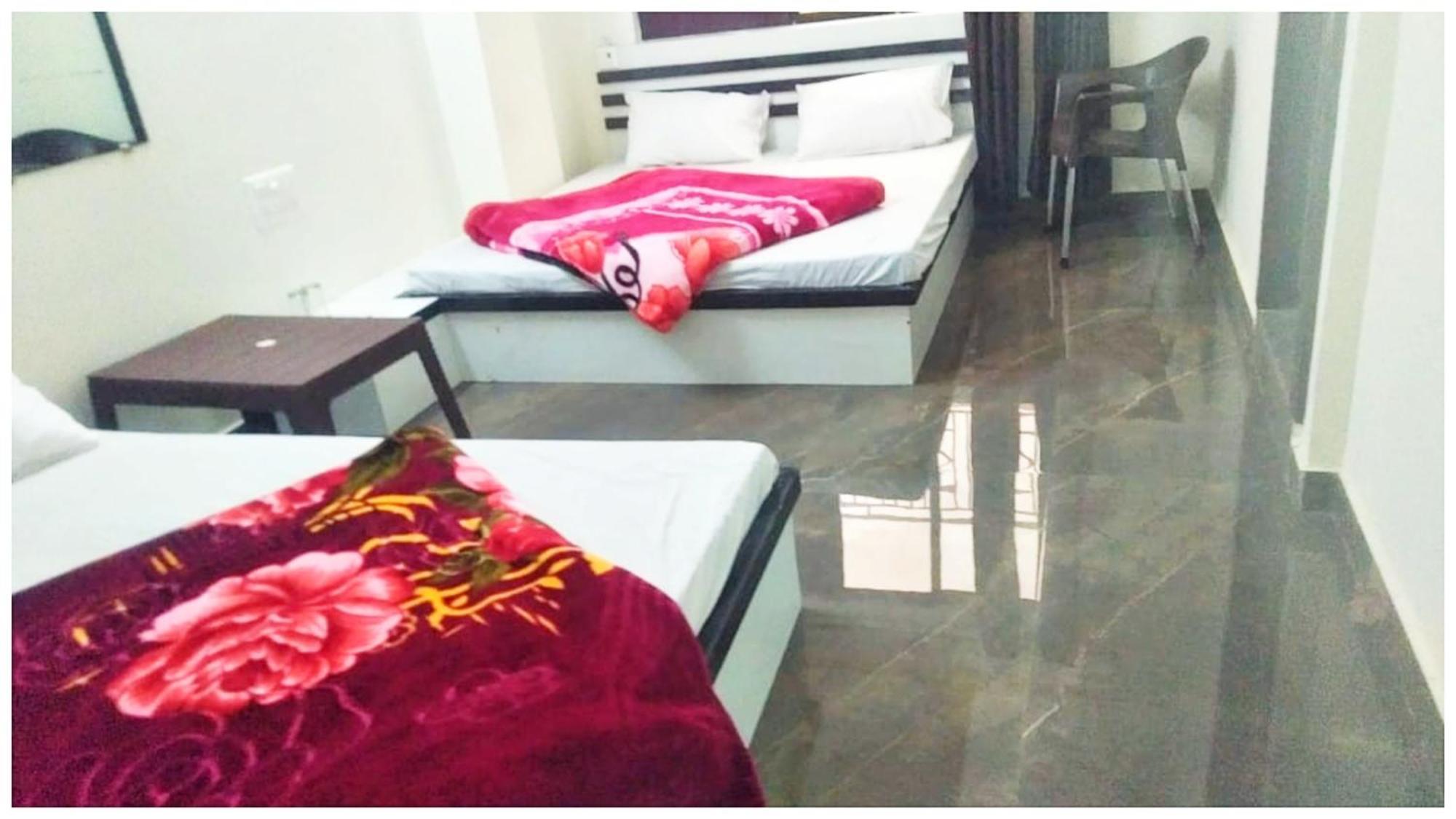 A Premium Hotel Sheeva Inn Near Temple - Fully Air Conditioning - Best Hotel Kankhal المظهر الخارجي الصورة