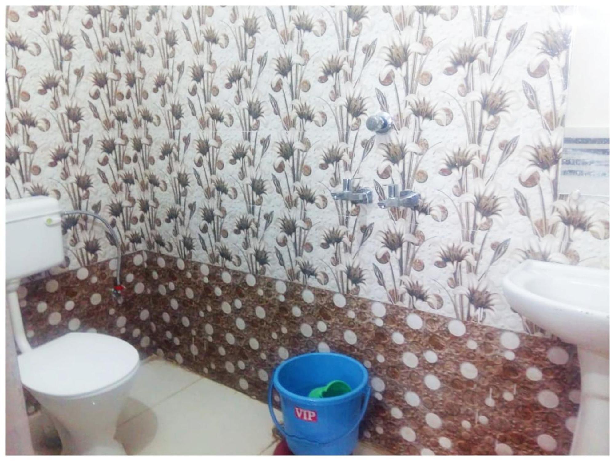 A Premium Hotel Sheeva Inn Near Temple - Fully Air Conditioning - Best Hotel Kankhal المظهر الخارجي الصورة